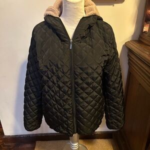 Quilted Black Hooded Puffer Jacket